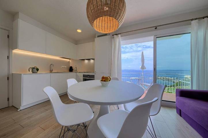 Apartamento de vacaciones para 5 personas, con vistas y balcón - 1