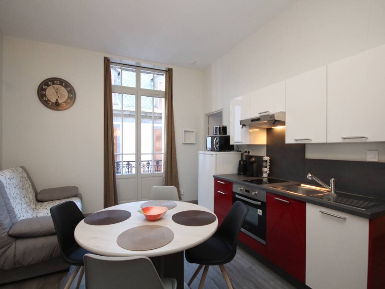 Entire apartment, Charming central T2 with Wifi in Mont-Dore, Volcans d'Auvergne Regional Nature Park