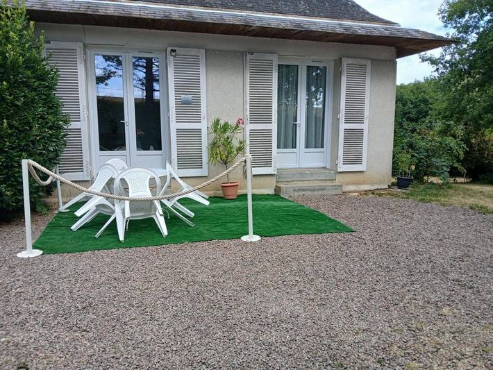 Gîte pour 4 personnes, avec terrasse dans Soulaines-sur-Aubance
