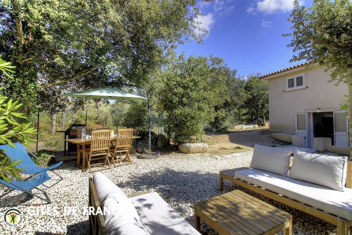 Gîte für 4 Personen, mit Terrasse in Porto-Vecchio