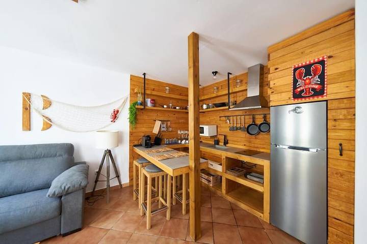 Gîte pour 4 personnes, avec terrasse dans La Isleta del Moro - 3
