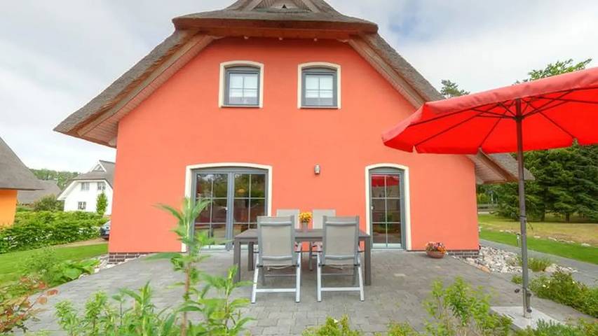 Ferienwohnung für 10 Personen, mit Terrasse und Garten sowie Sauna in Stubbenfelde