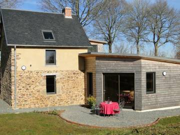 Gîte pour 3 personnes, avec jardin à Saint-Denis-le-Vêtu