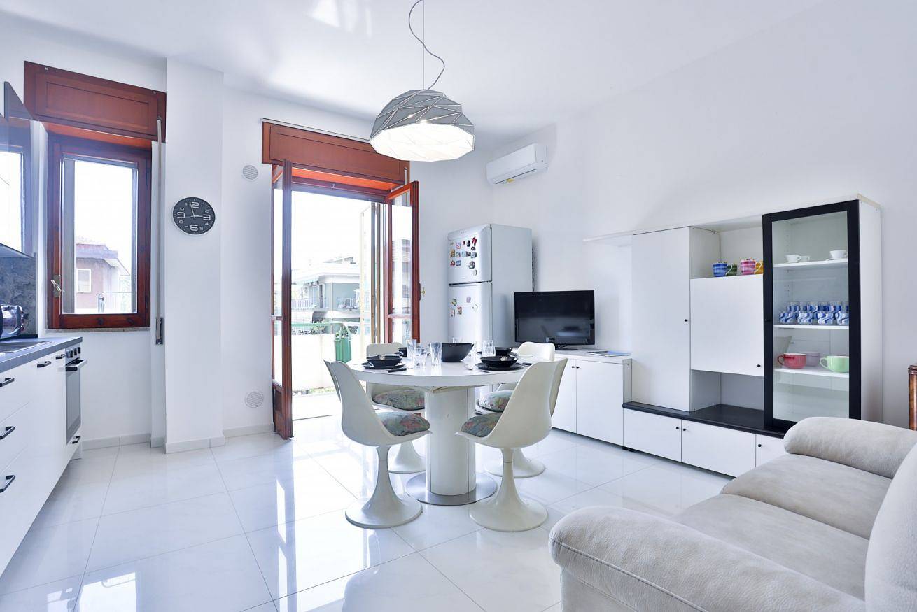 Appartamento intero, Guesthost - Casa Andy in Salerno, Costa tirrenica Campania