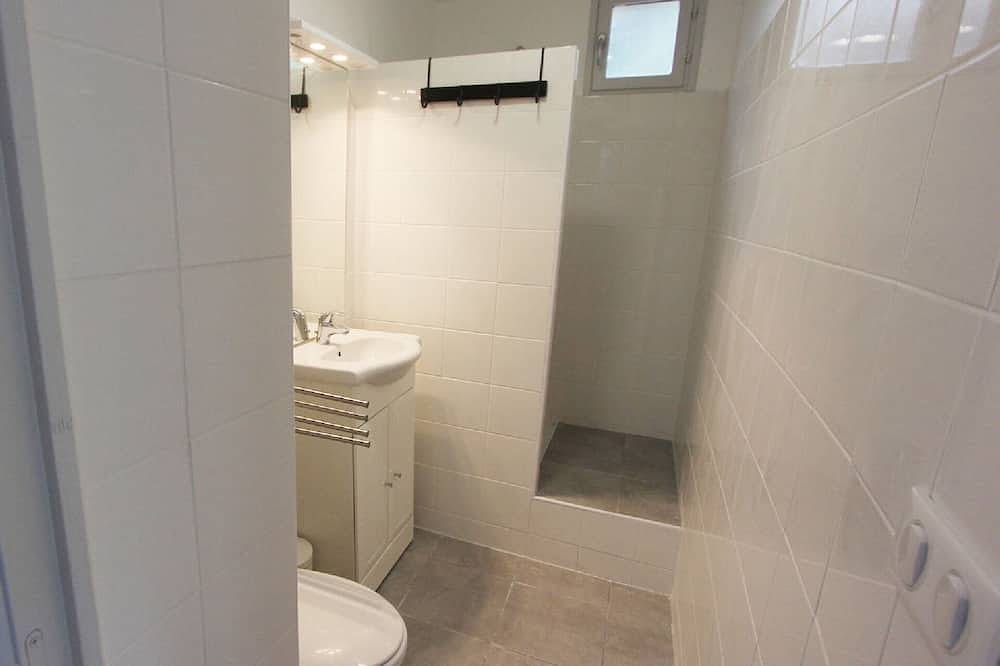 Plages à 80 mètres, villa méditerranéenne 4 personnes in La Garde, Région de Toulon