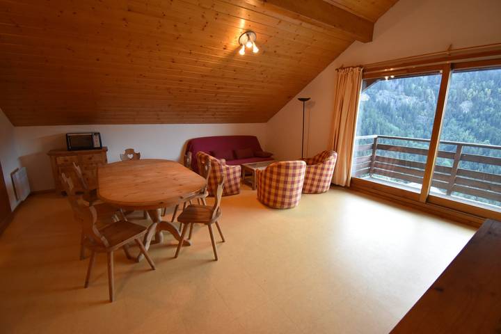 Gîte pour 8 personnes dans Office De Tourisme De Vaujany - 2