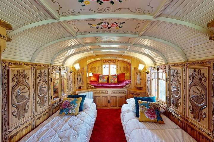 Location de vacances pour 4 personnes, avec jardin et balcon à La Chaise-Baudouin