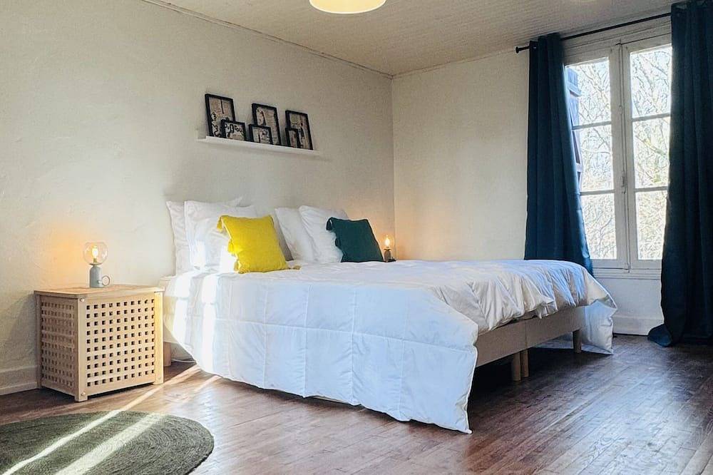 Havre de Paix Avec vue Panoramique in Urval, Périgord Pourpre