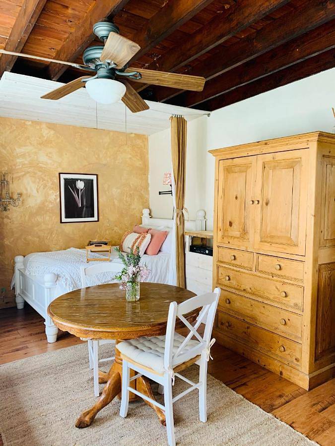 Maison d’hôte pour 3 personnes, avec jardin ainsi que piscine et jacuzzi à Los Angeles - 4