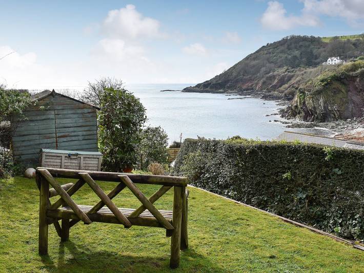 Holiday rental for 4 people, with garden in Polperro