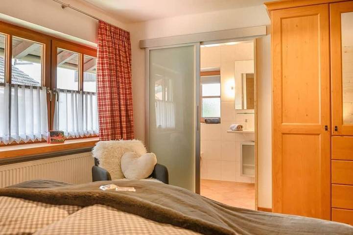 Hütte für 4 Personen, mit Balkon und Garten im Mittenwald - 3