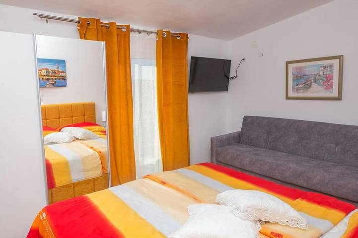 Villa  Panorama-Sport,Pool&Bar in Šibenik-Knin