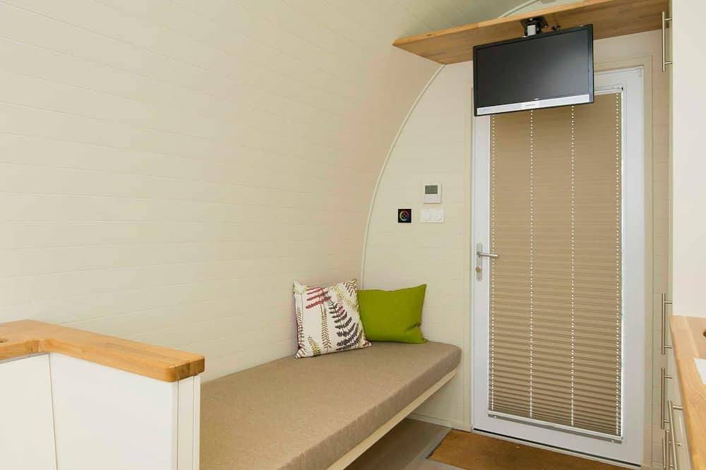 Dreibettzimmer - Glamping Resort Biosphäre Bliesgau in Rilchingen-Hanweiler, Kleinblittersdorf