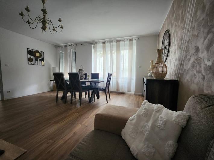 Location de vacances pour 10 personnes à Verzeille - 4