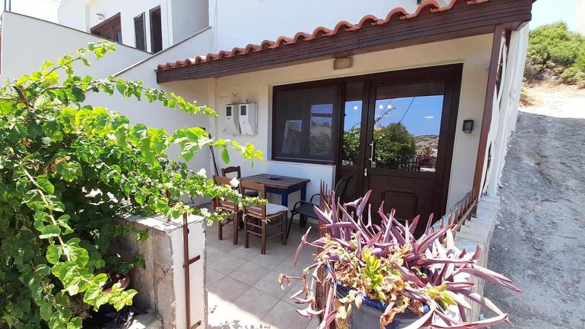 Gîte pour 4 personnes, avec vue et terrasse dans Mokhlos