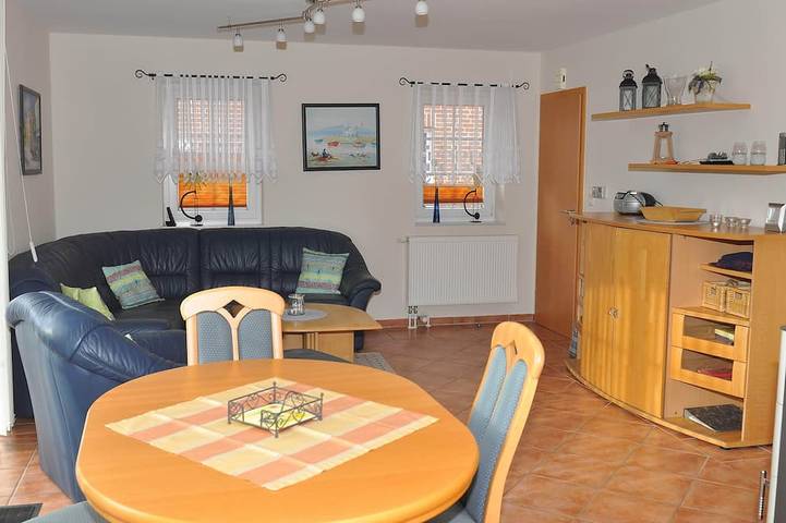 Ferienhaus für 4 Personen, mit Sauna und Terrasse sowie Garten in Norden-Norddeich - 3