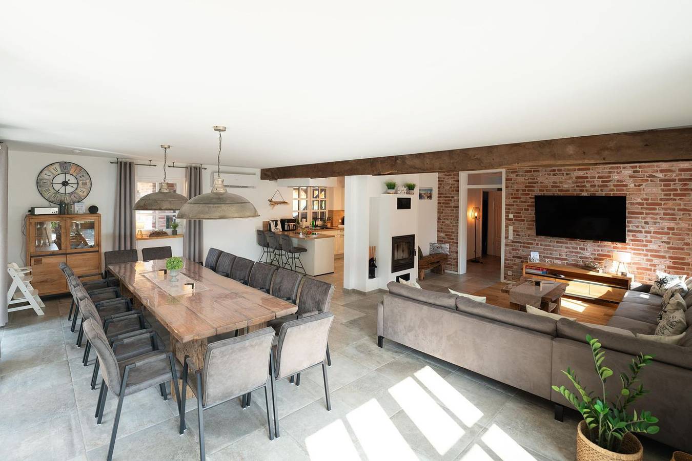 Exklusives Haus mit allem Komfort für bis zu 20 Personen - Sie werden begeistert sein! in Wischuer, Biendorf