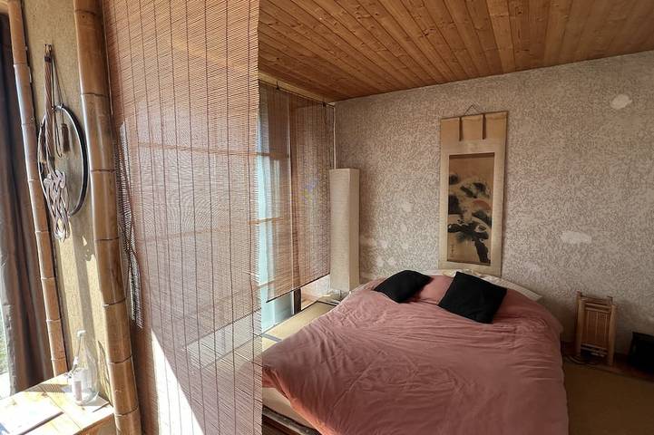 Location de vacances pour 8 personnes, avec jardin à Sécheras - 2
