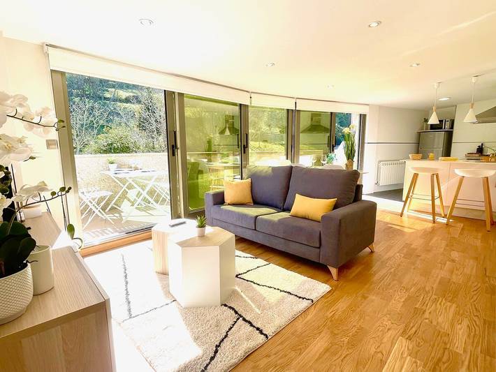 Apartamento para 4 personas, con Jardín en Viveiro