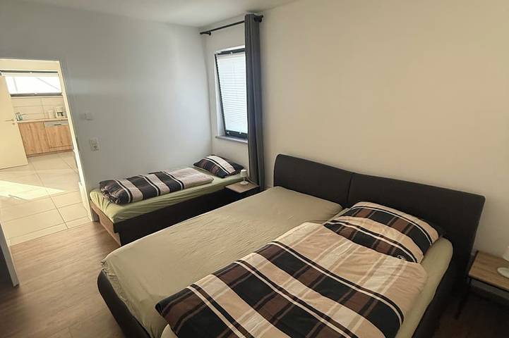Ganze Wohnung, Ferienwohnung/Monteurwohnung/Wohnen auf Zeit in Au in der Hallertau, Hopfenland Hallertau