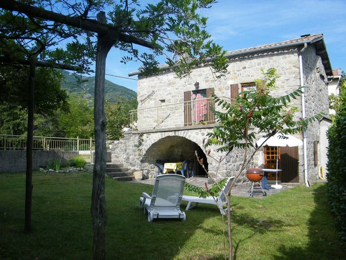 Gîte pour 4 personnes à La Souche