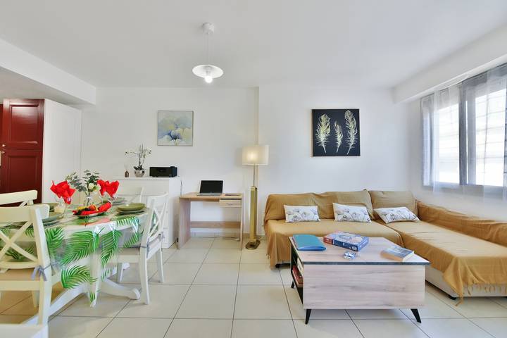Gîte pour 4 personnes, avec jardin et terrasse dans Cap d’Antibes - 2