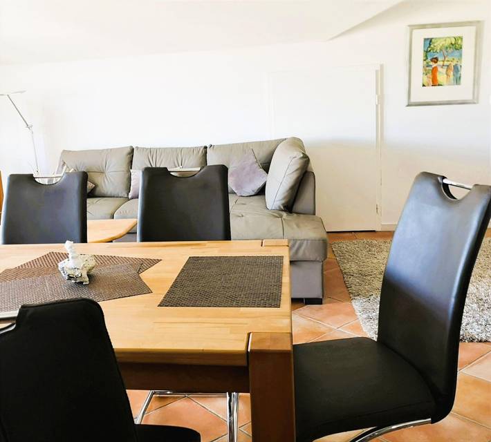 Ferienwohnung für 5 Personen, mit Garten und Balkon, kinderfreundlich in Sellin - 2