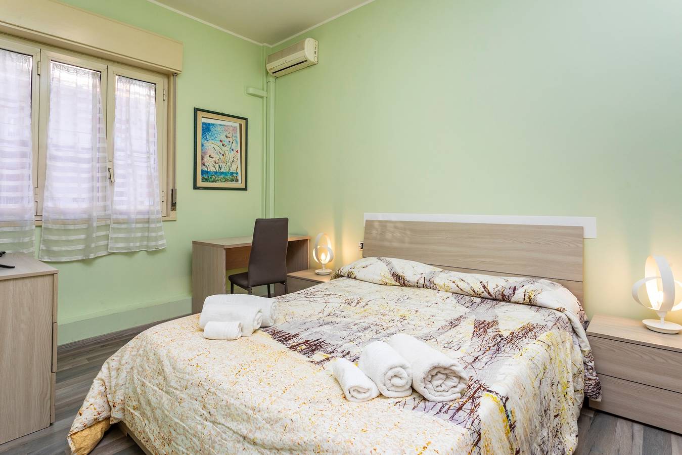 Habitación 'Seasidecity - Matrimoniale Verde' con terraza compartida, Wi-Fi y aire acondicionado. in Catania, Provincia de Catania