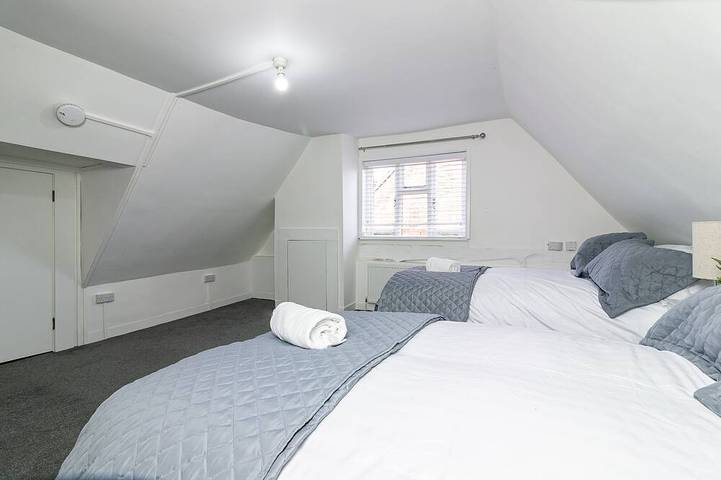 Appartement entier, Famille-Appartement-Salle de bain privée in Stevenage, Hertfordshire
