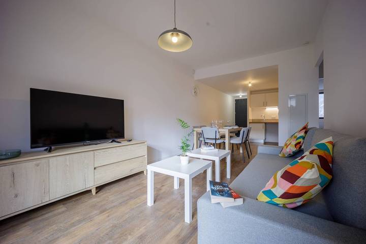 Gîte pour 6 personnes, avec terrasse, adapté aux familles à Loudenvielle - 2