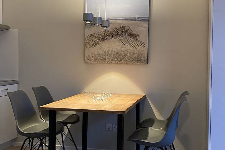 Entire apartment, City center, gem, wifi, modern, quiet, dishwasher in Norderney