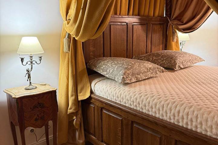 Château pour 10 personnes, avec piscine dans le Gard - 4