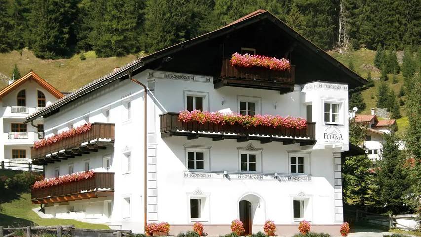 Ferienwohnung für 4 Personen, mit Balkon, mit Haustier in Ischgl