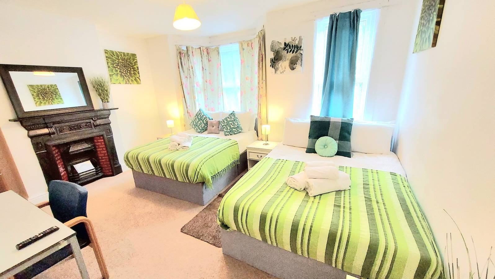 5Br House-Sleeps12-Garden-Familyfriendly in Chatham (Großbritannien), Kent Downs