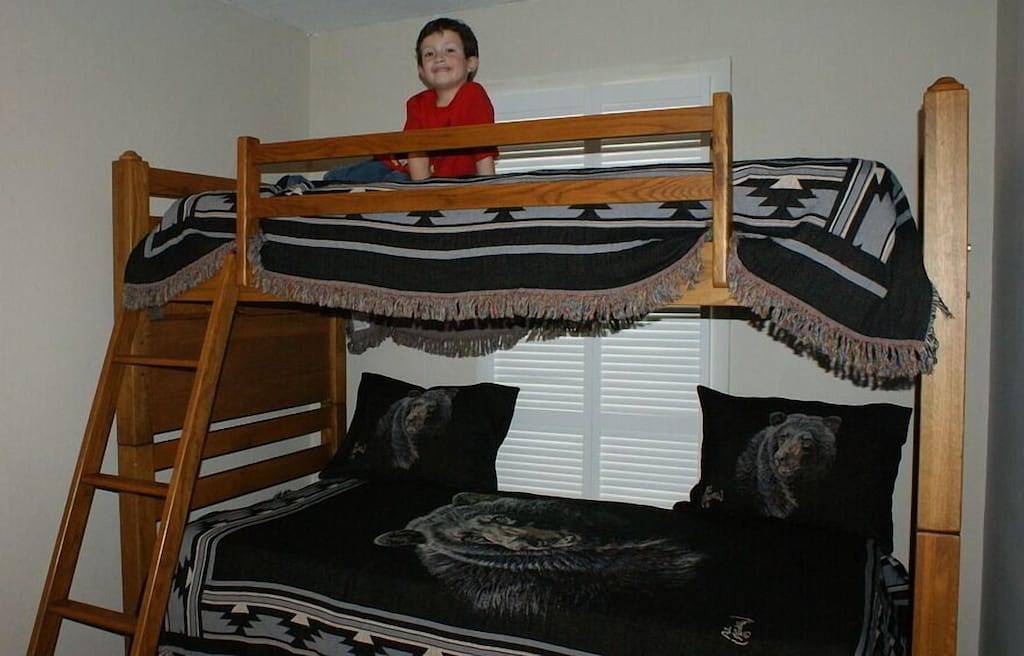 Ruhige Hüttenminuten vom Tenkiller See entfernt. Familien- oder paarfreundlich. in Lake Tenkiller