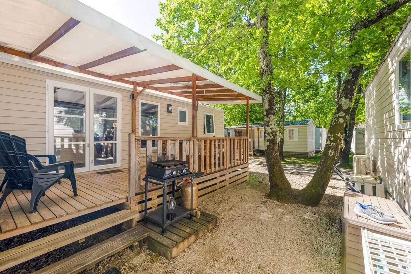 Bungalow con Servicios Compartidos cerca de Lagorce, 32 m² in Lagorce, Ardèche