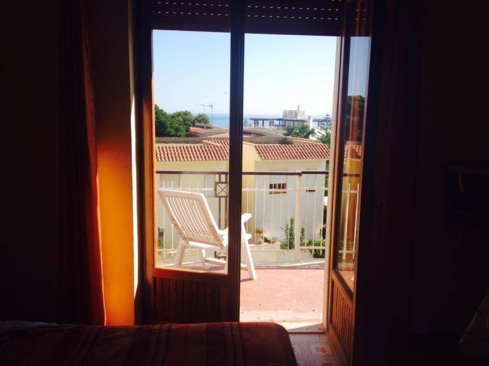Double Room with Private External Bathroom in Marinella (Sicile), Castelvetrano (Commune)