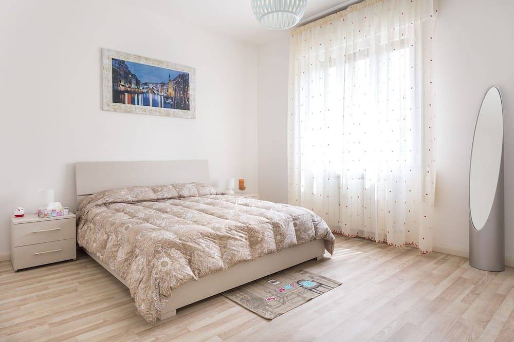 Apartamento entero, Bonito apartamento conectado a Venecia con el tranvía directo cada 10 minutos. in Venecia, Provincia de Venezia