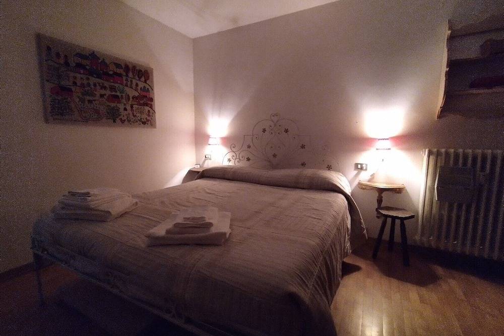 Apartamento entero, Meadows Apartment-Apartamento en un gran parque in Ponte di Legno (Town), Ponte di Legno