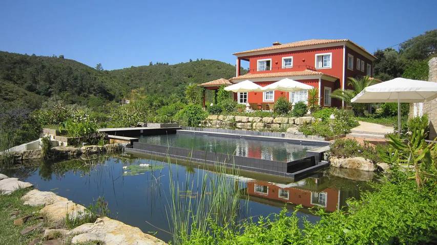 Casa de férias para 15 pessoas, com piscina e jardim em Monchique