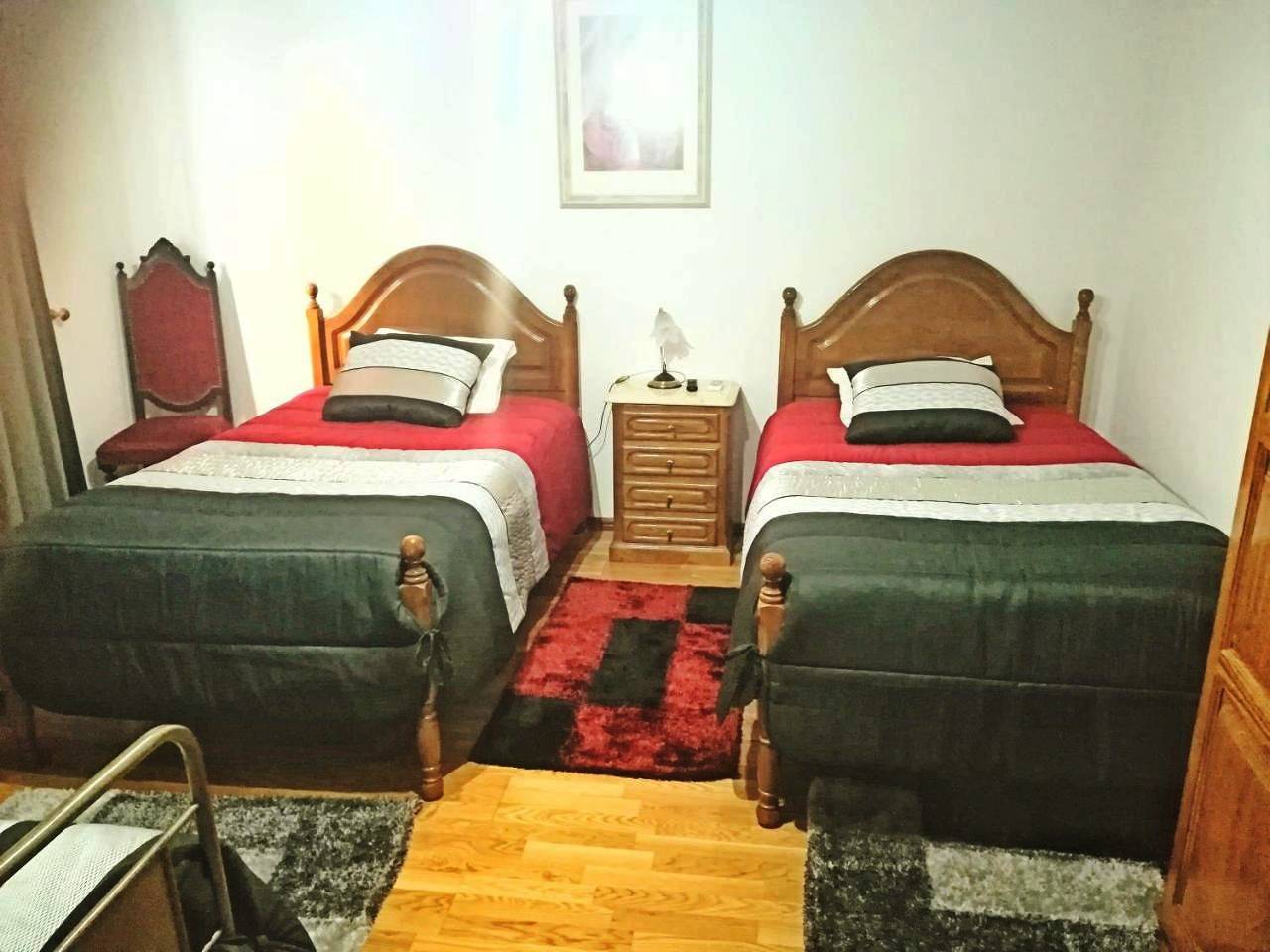 Quadruple Room with Shared Bathroom in Belmonte e Colmeal da Torre, Serra da Estrela