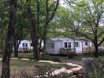Camping für 5 Personen in Saint-Laurent-la-Vallée, Périgord Noir, Bild 4