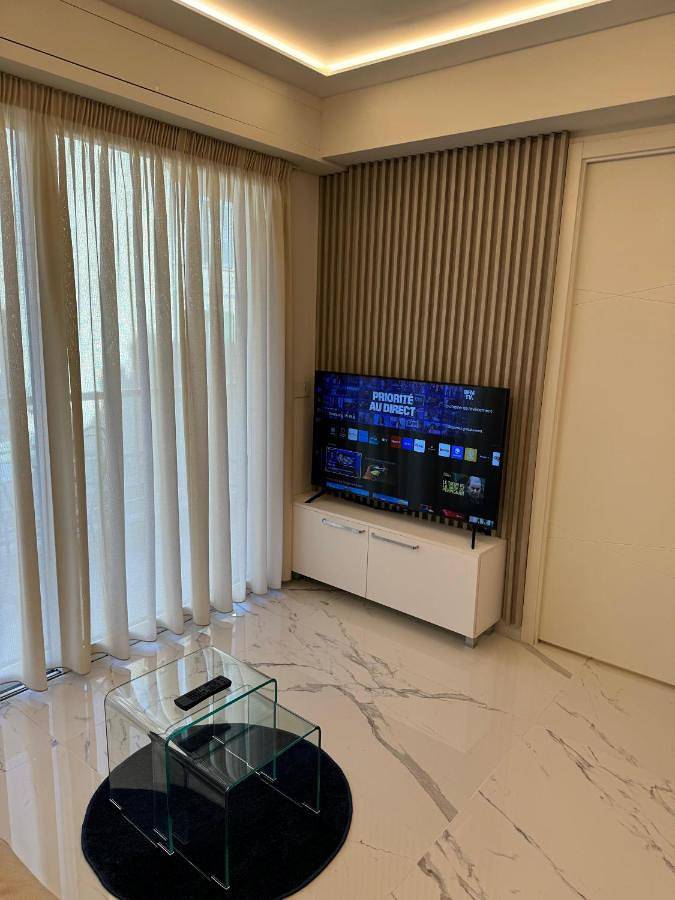 Gîte pour 4 personnes, avec vue et balcon dans Casino De Menton - 3