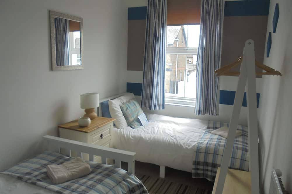 Ganze Wohnung, 11b Direkt am Strand, zu Fuß zum Strand! in Eastbourne, Ost Sussex