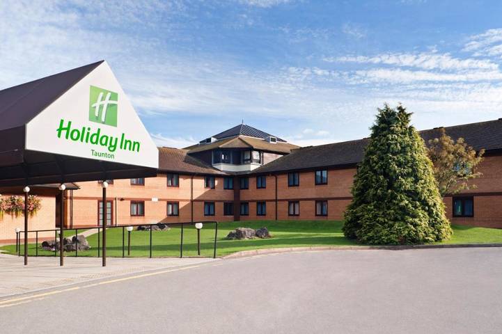 Holiday rental for 2 people, with Hot tub and Garden as well as Pool and Sauna in Taunton