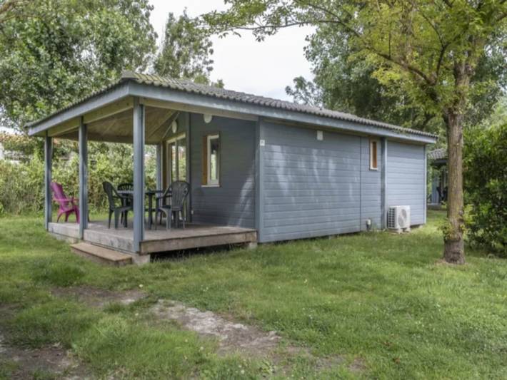 Location de vacances pour 6 personnes, avec Terrasse et Piscine sur l' Île d'Oléron