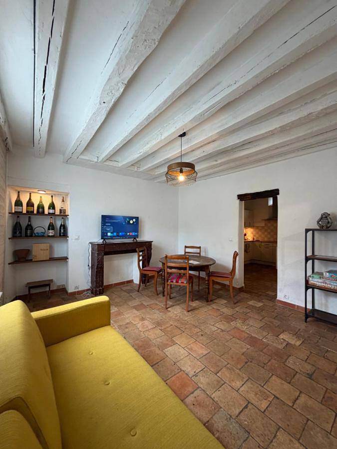 Location de vacances pour 4 personnes, avec terrasse, animaux acceptés à Dame-Marie-les-Bois - 4