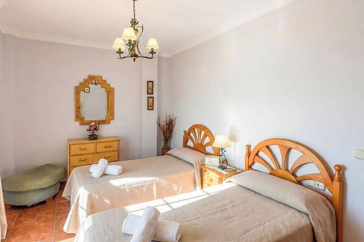 Location de vacances pour 10 personnes, avec Terrasse et Jardin à Casarabonela - 2