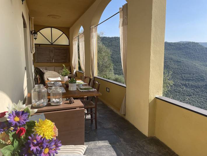 Ferienhaus für 4 Personen, mit Terrasse und Garten in Prelà - 2