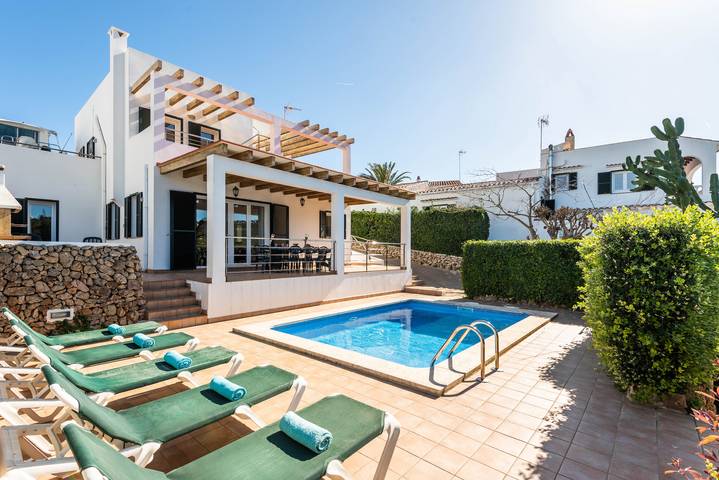 Villa for 6 people, with terrace and garden - 1